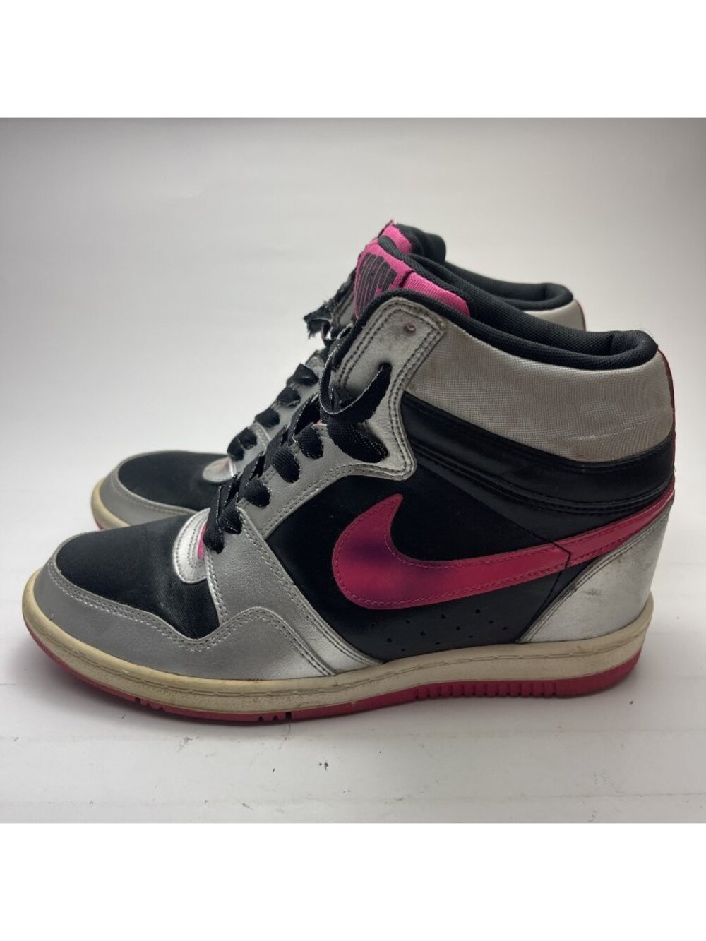 Y2K Nike Sky High Wedge Women's Size 9.5 US Sneakers Silver Pink 629746-006